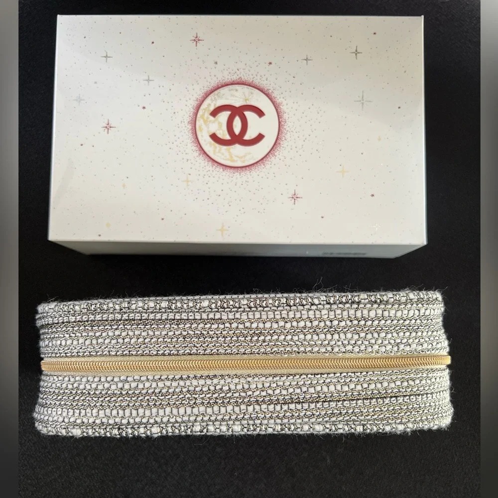 Brand new CHANEL 2022 Holiday Cosmetic Bag